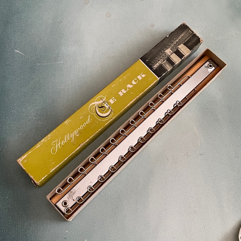 Vintage MCM Hollywood Tie Rack Wall Mount Chrome and Wood
